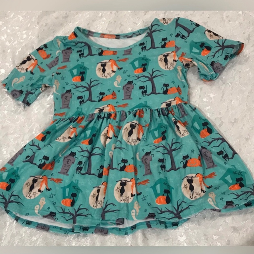 Girls Halloween Print Teal Twirl Top Size 12